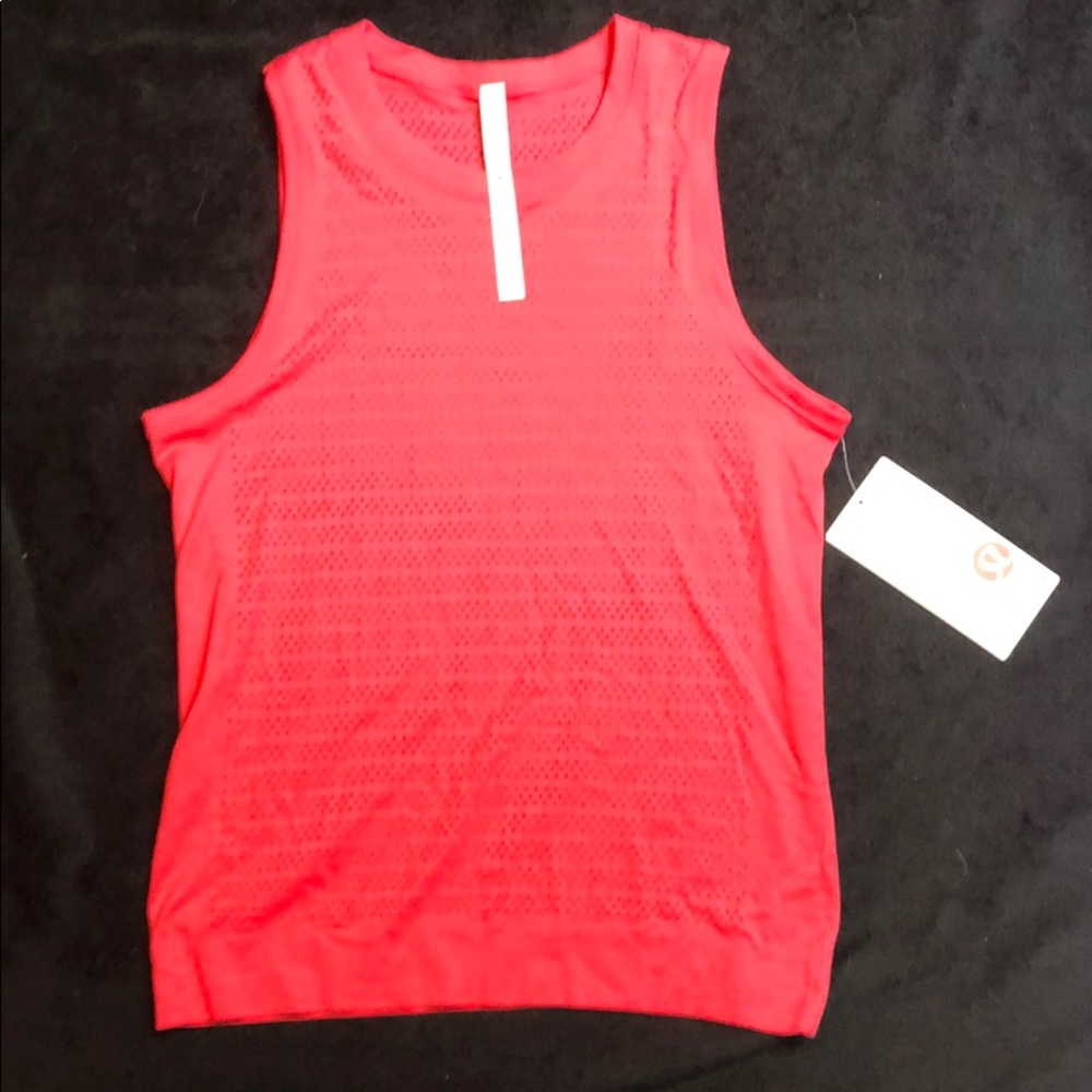 Lululemon Tank NWT!